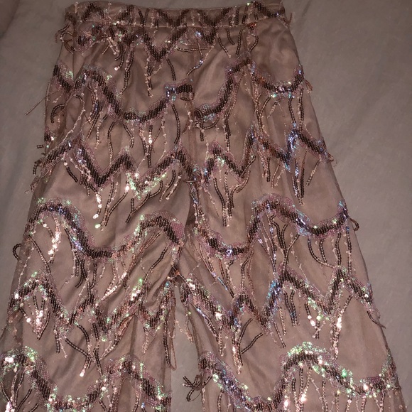 3D floral top with sequin pants - Picture 11 of 12